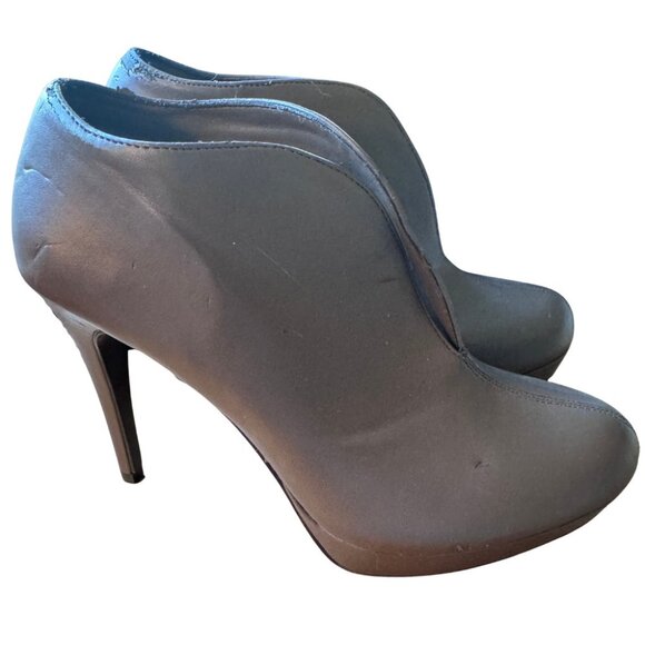 Audrey Brooke Taupe Stiletto Ankle Boots size 8 womens Grayish Brown 4+ in heel - Picture 3 of 16